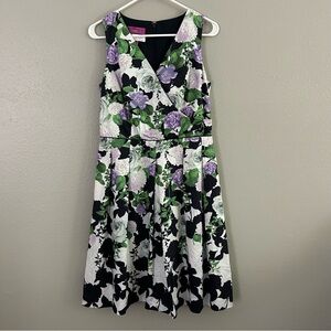 Talbots Oprah Collection Dress Sz 6P Purple Floral A-Line Pleated Surplice Neck